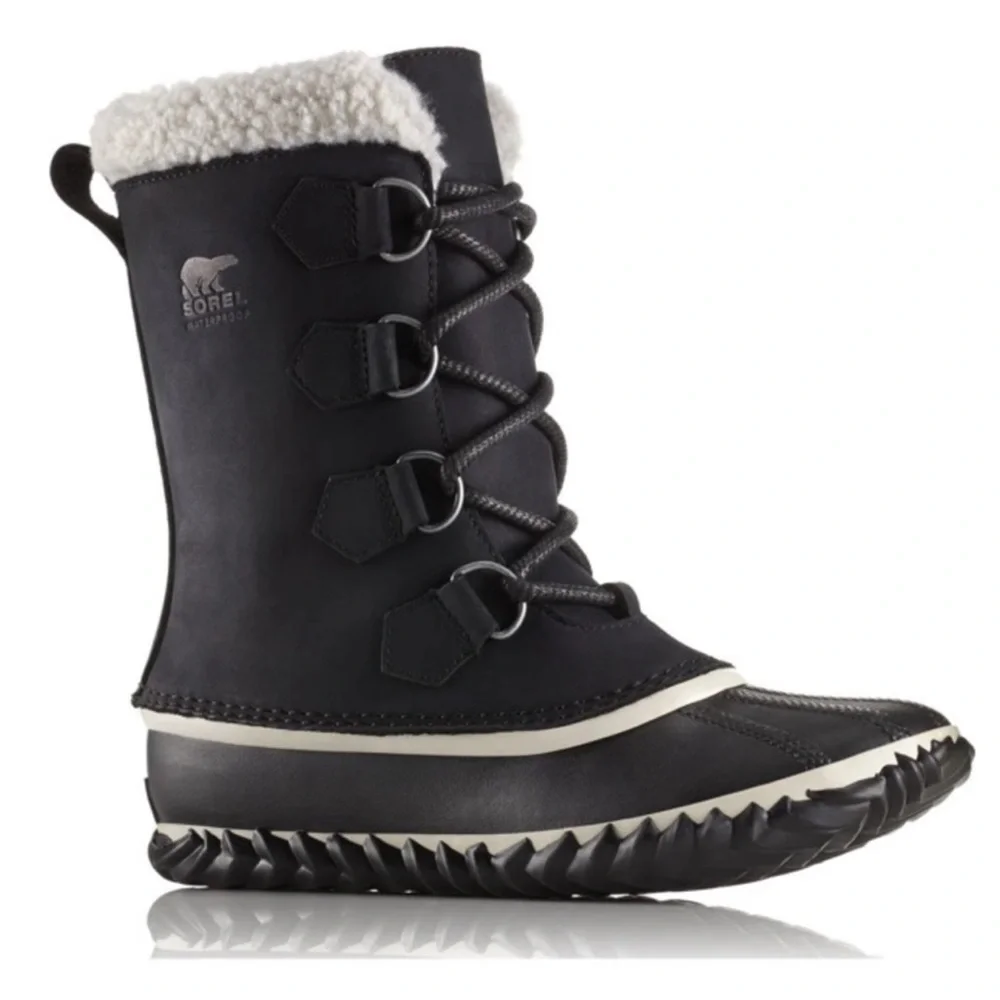 Sorel Caribou Slim Black Winter Boots - Women’s Size 6